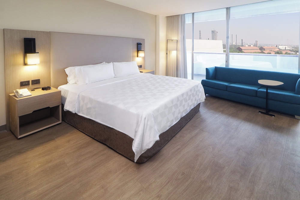 holiday inn monterrey parque fundidora by ihg