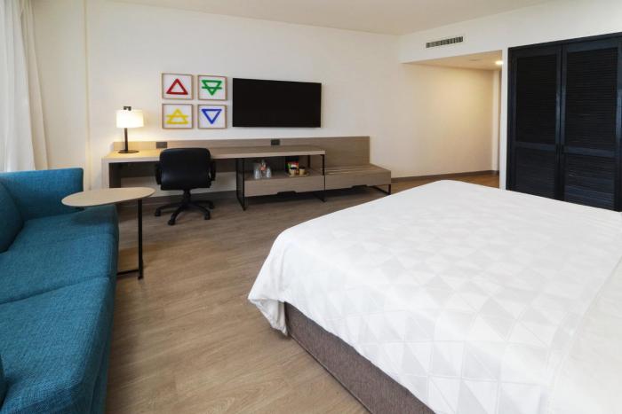 holiday inn monterrey parque fundidora by ihg