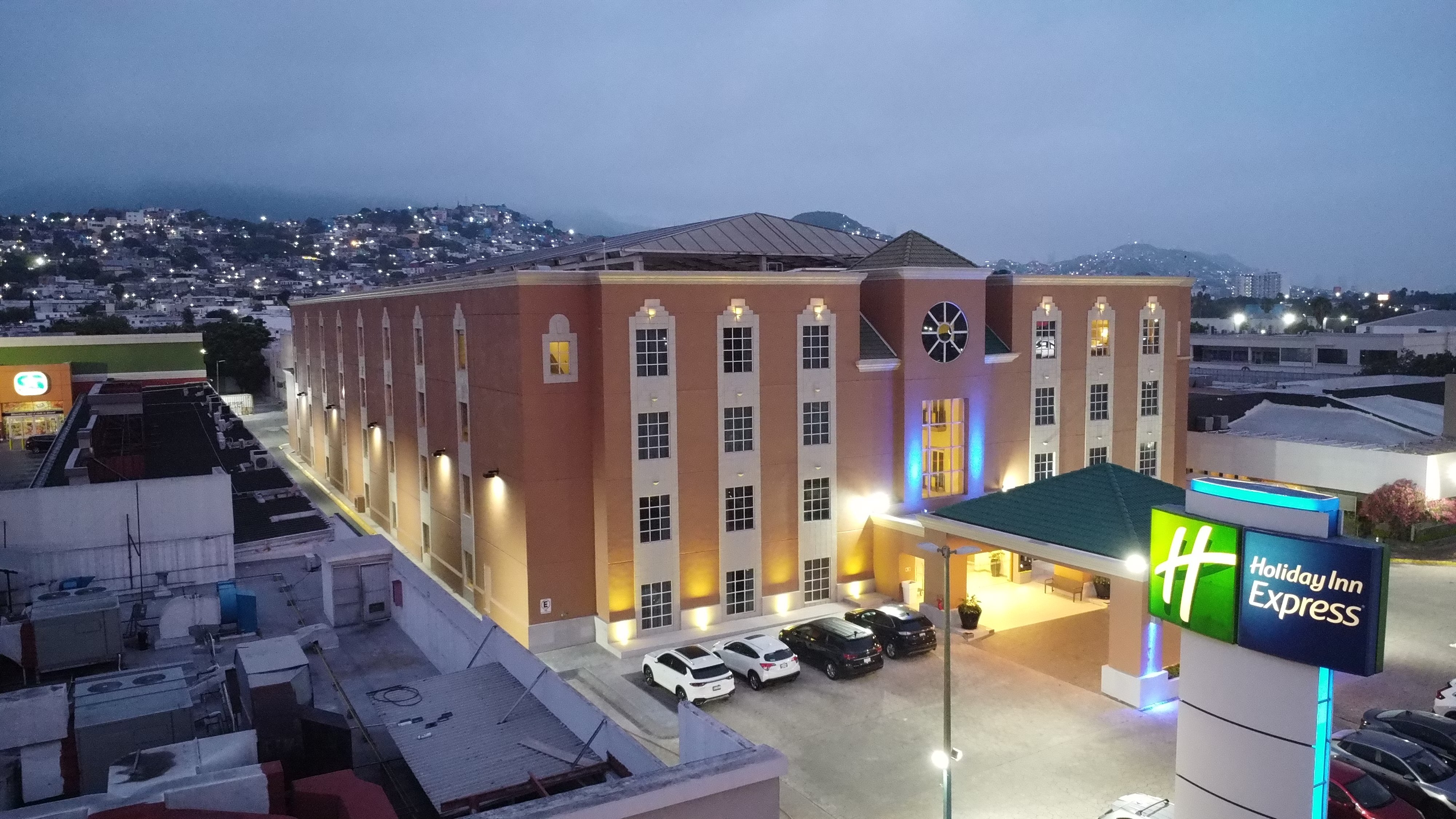 holiday inn express tecnologico