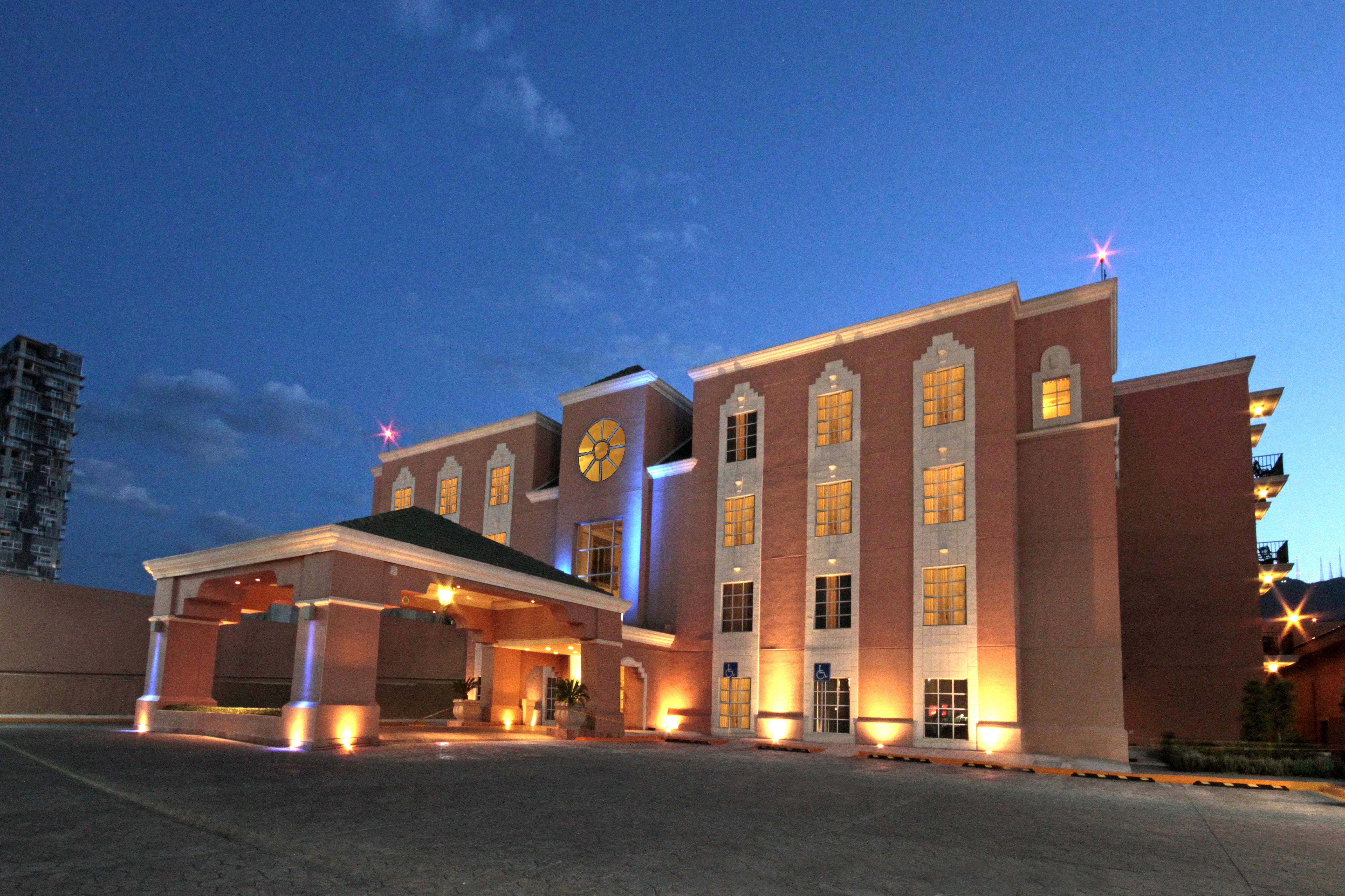 holiday inn express tecnologico