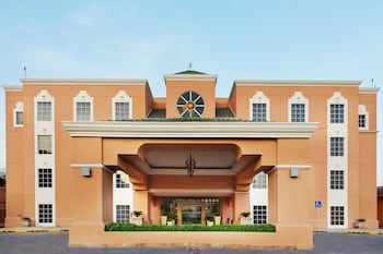 Holiday Inn Express Tecnologico,Monterrey>>Contry,3 star