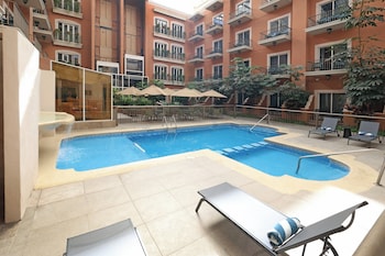 Holiday Inn Express Tecnologico,Monterrey>>Contry,3 star