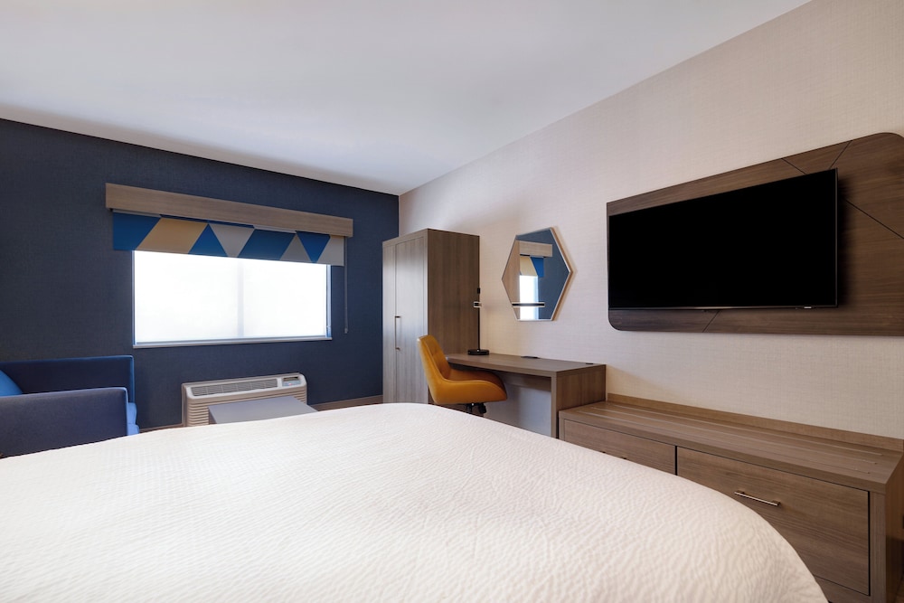 holiday inn express and suites moab by ihg