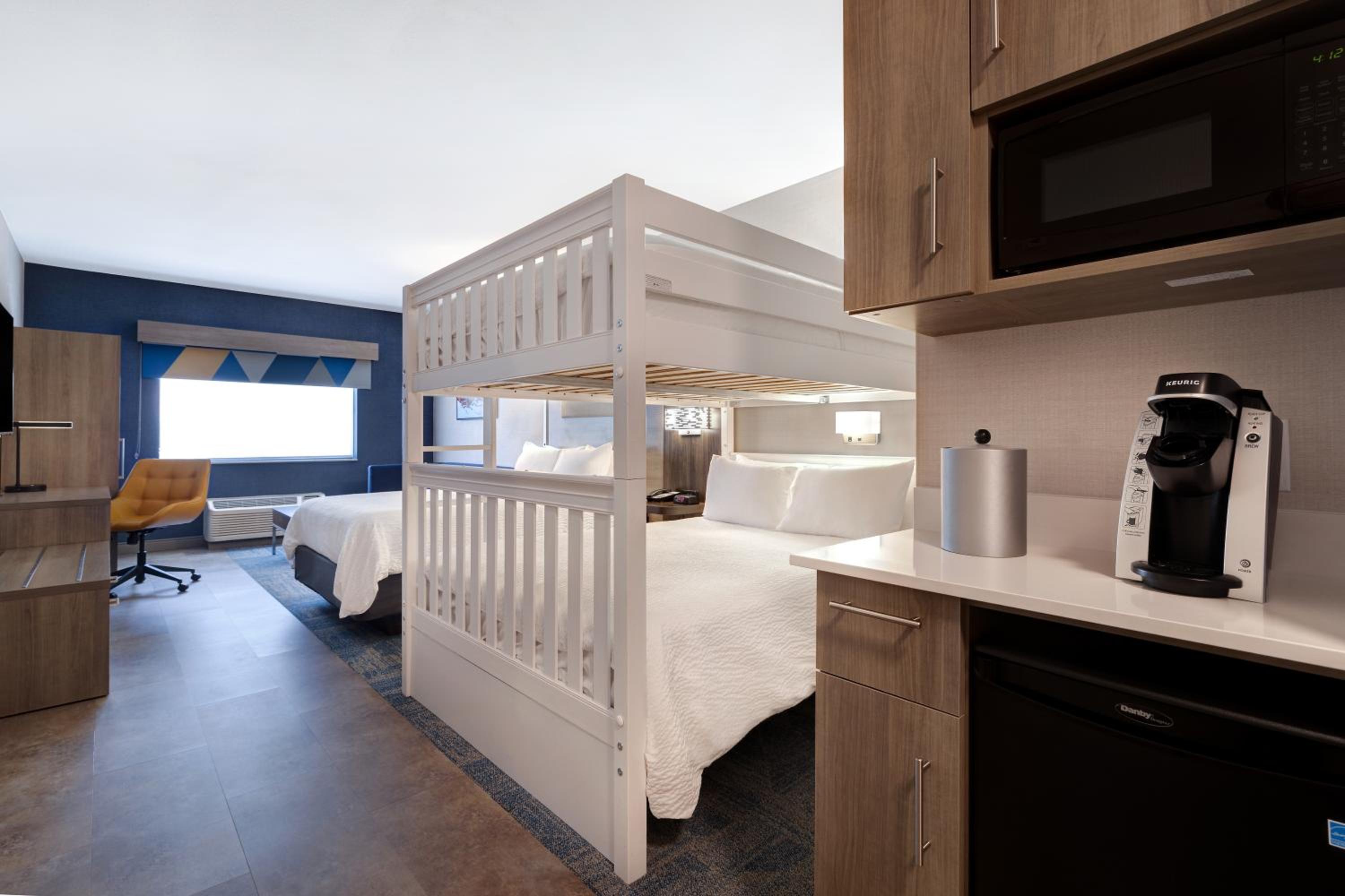 holiday inn express and suites moab by ihg