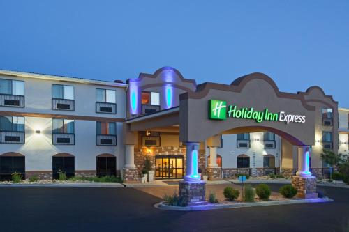 holiday inn express and suites moab by ihg