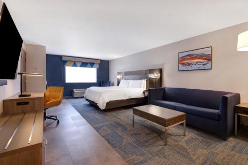 holiday inn express and suites moab by ihg