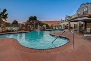 holiday inn express and suites moab by ihg