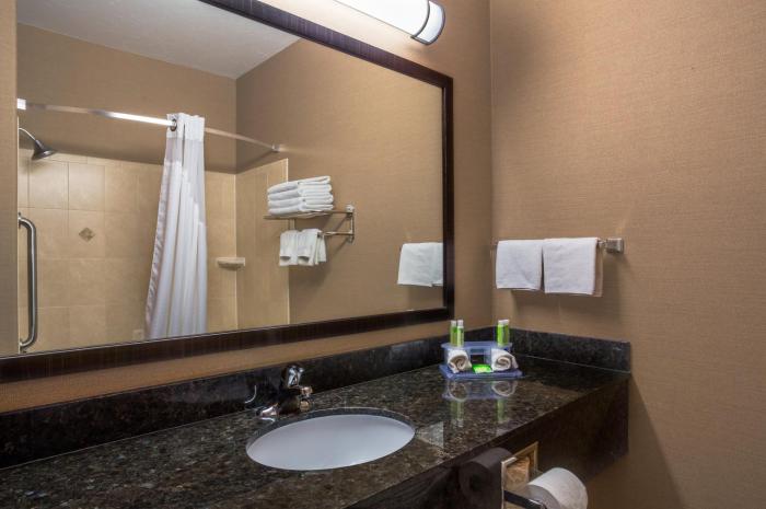 holiday inn express and suites moab by ihg