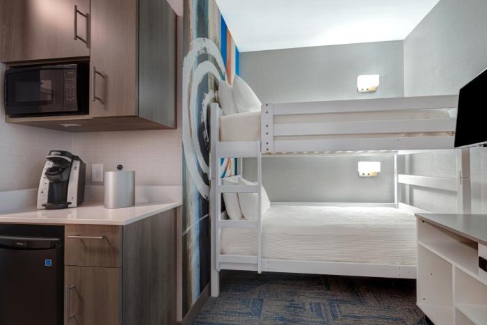 holiday inn express and suites moab by ihg