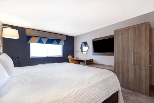 holiday inn express and suites moab by ihg