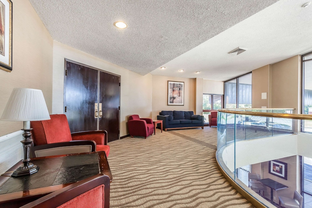 comfort inn hall of fame
