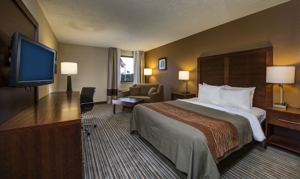 comfort inn hall of fame