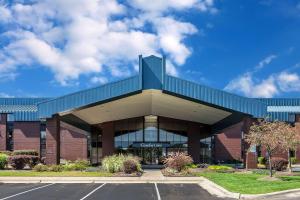 Comfort Inn Hall Of Fame,Canton>>Akron,3 star