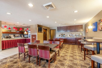 comfort inn hall of fame