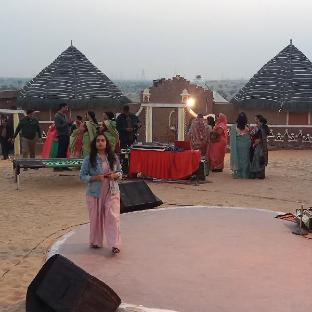 bhati desert camp raisar bikaner