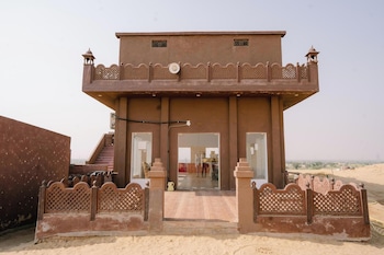bhati desert camp raisar bikaner