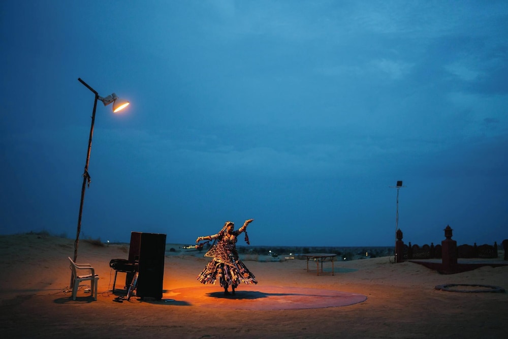 bhati desert camp raisar bikaner