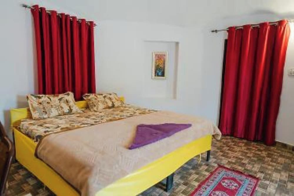 bhati desert camp raisar bikaner