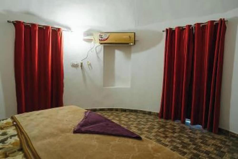 bhati desert camp raisar bikaner