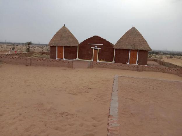 bhati desert camp raisar bikaner