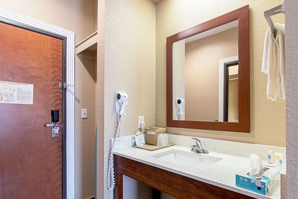 comfort inn and suites fredericksburg