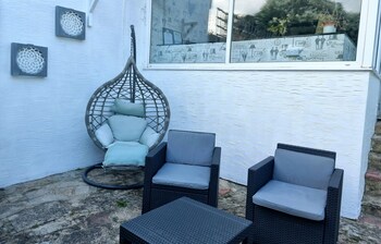 The Ashleigh - Dog Friendly,Dorset>>Bournemouth,4 star