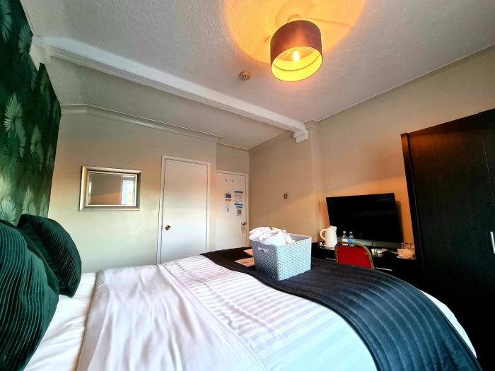 the ashleigh dog friendly