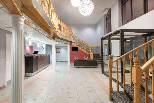 Super 8 By Wyndham Mt Hope Hamilton Intl Arpt On,Hamilton>>Grimsby,2 star
