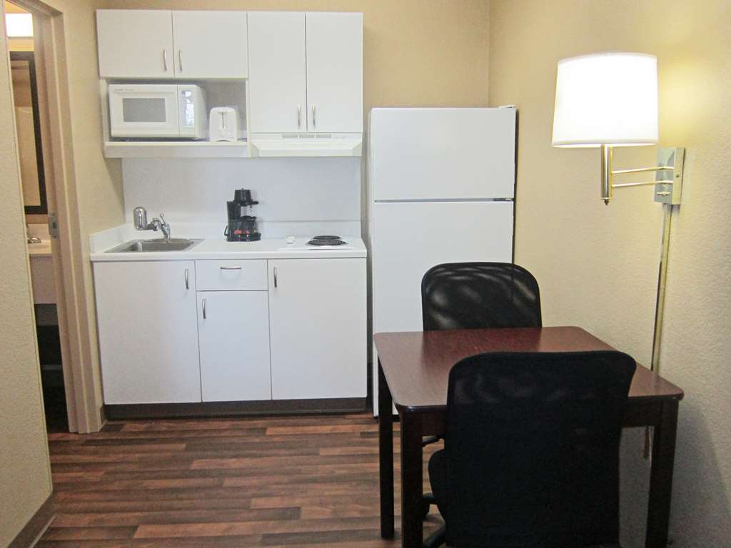 extended stay america columbus airport