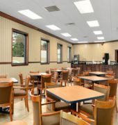 days inn by wyndham columbus north fort moore