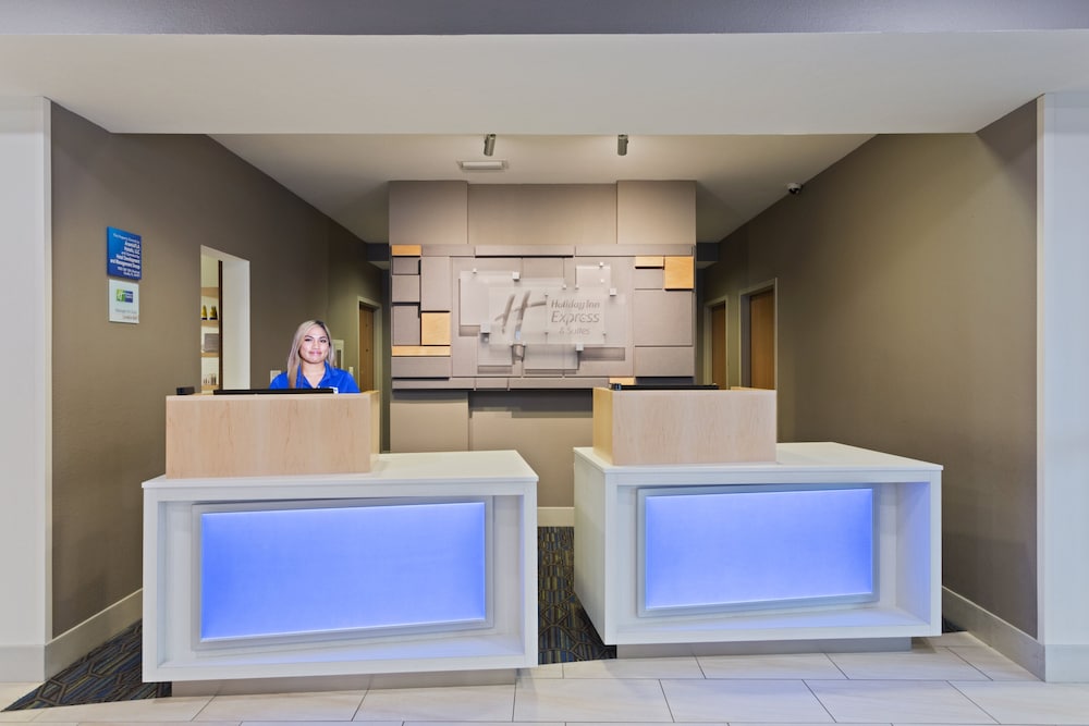 holiday inn express and suites tavares leesburg