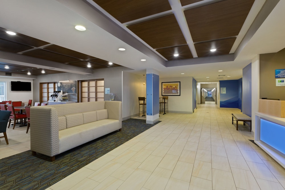 holiday inn express and suites tavares leesburg
