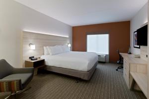 holiday inn express and suites tavares leesburg