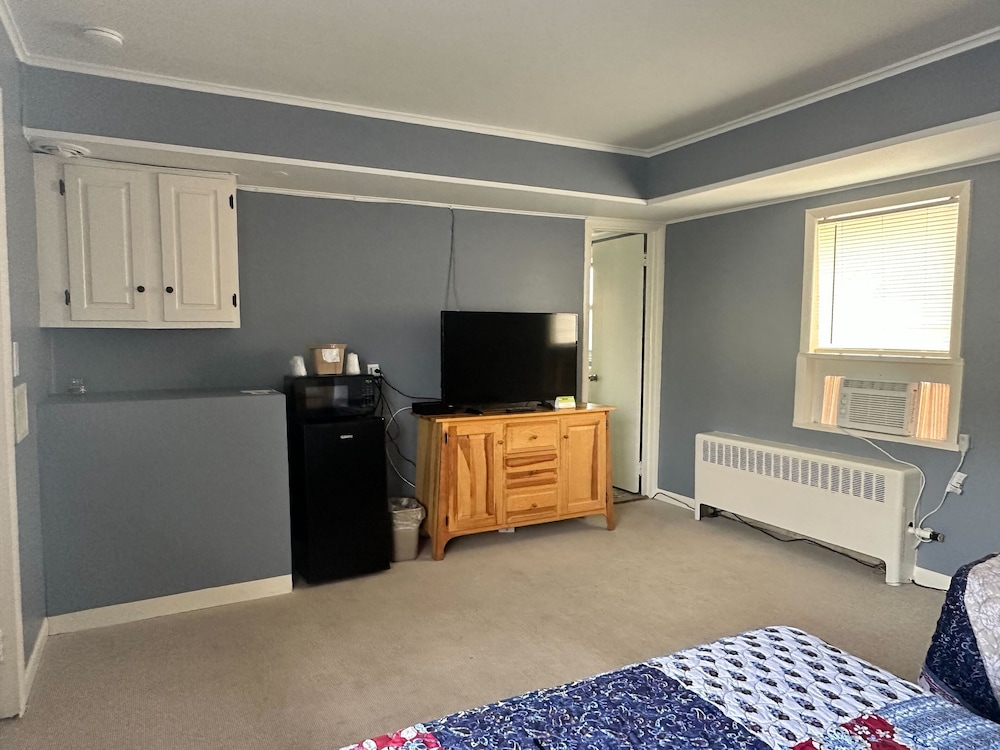 community court motel