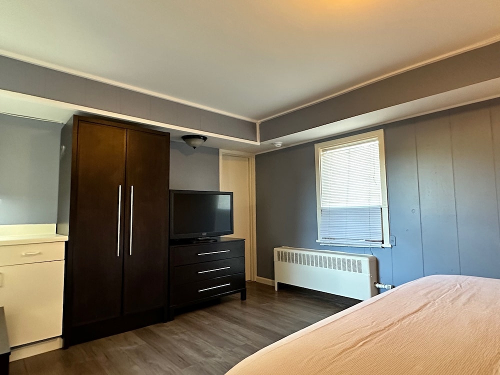 community court motel