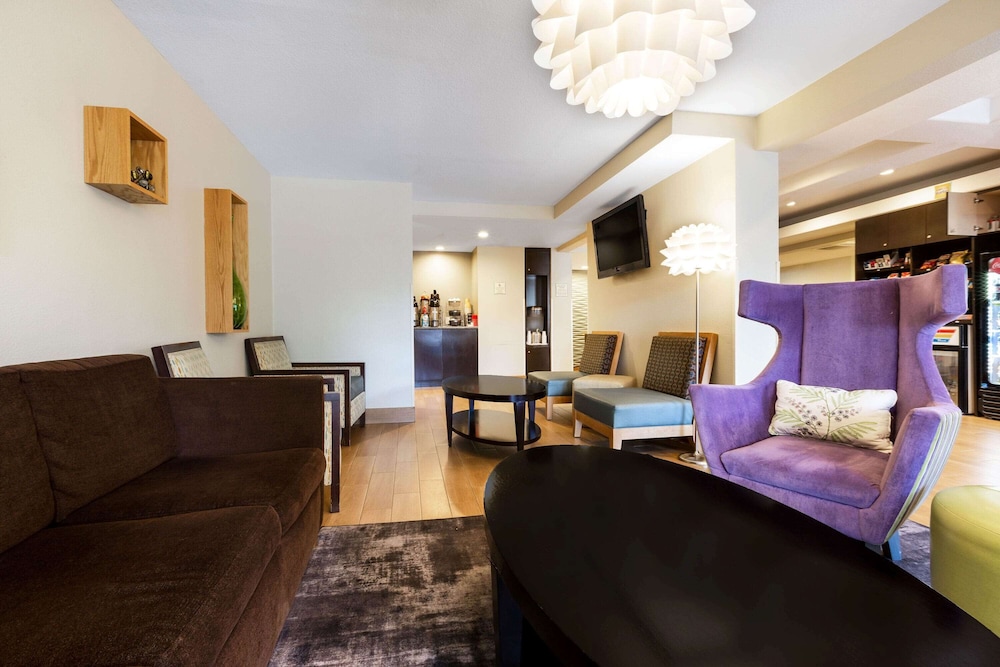 la quinta inn and suites mission bay