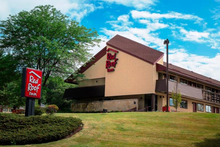 red roof inn boston southborough worcester