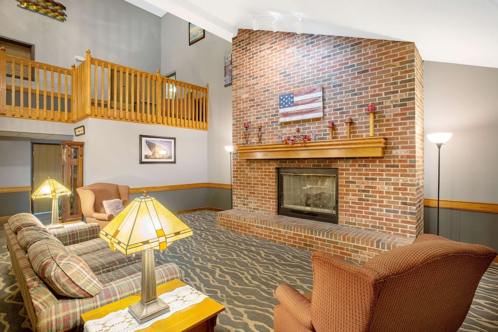 americinn by wyndham coralville