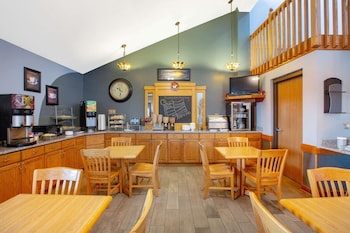 americinn by wyndham coralville