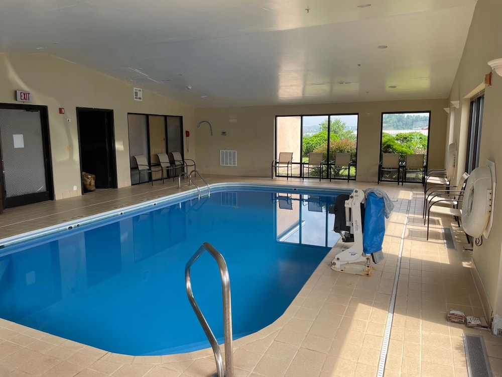 holiday inn express suites charleston by ihg
