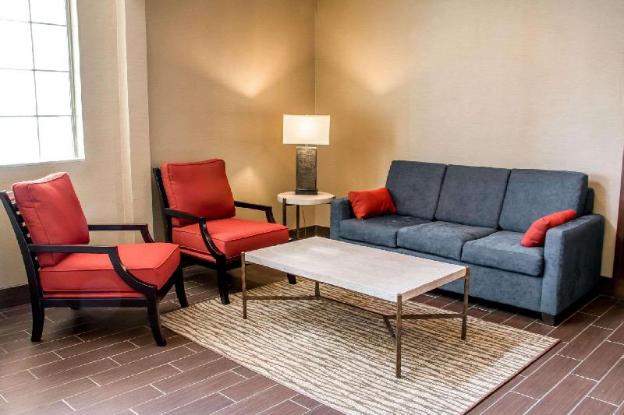 comfort suites new braunfels