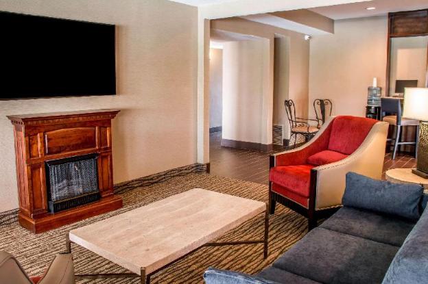comfort suites new braunfels