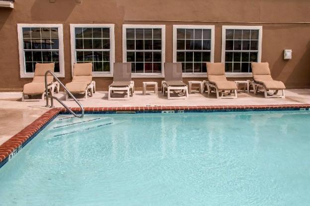 comfort suites new braunfels