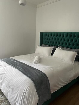 mangrove serviced apartments