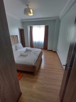 mangrove serviced apartments