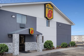 Super 8 By Wyndham Merrillville,Indiana>>Merrillville,2 star
