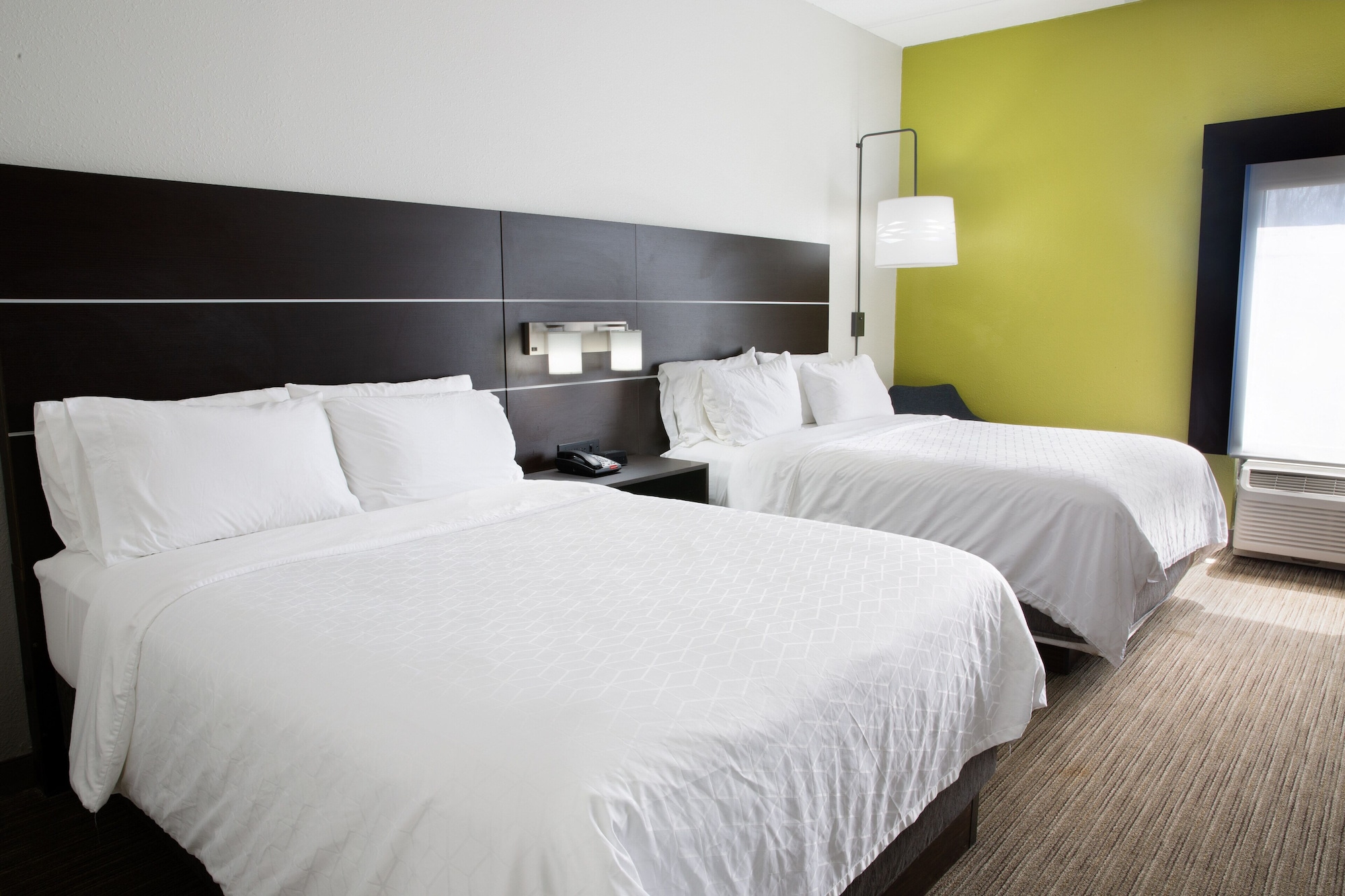 holiday inn express and suites dayton huber heights by ihg