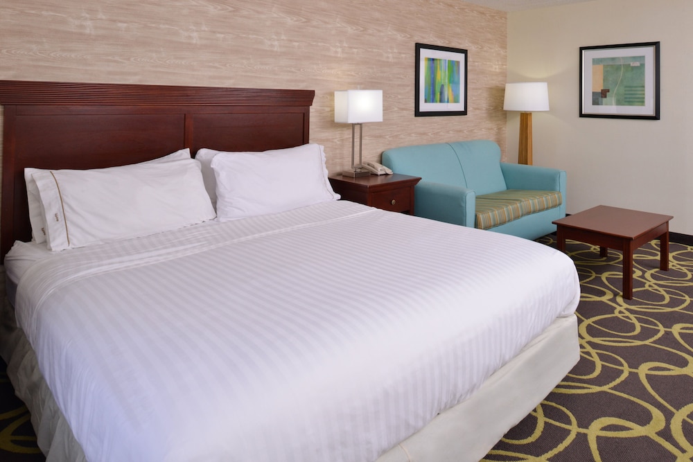 holiday inn express and suites dayton huber heights by ihg