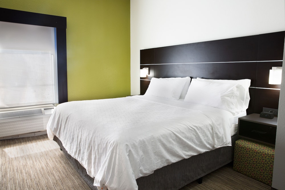 holiday inn express and suites dayton huber heights by ihg