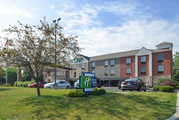 holiday inn express and suites dayton huber heights by ihg